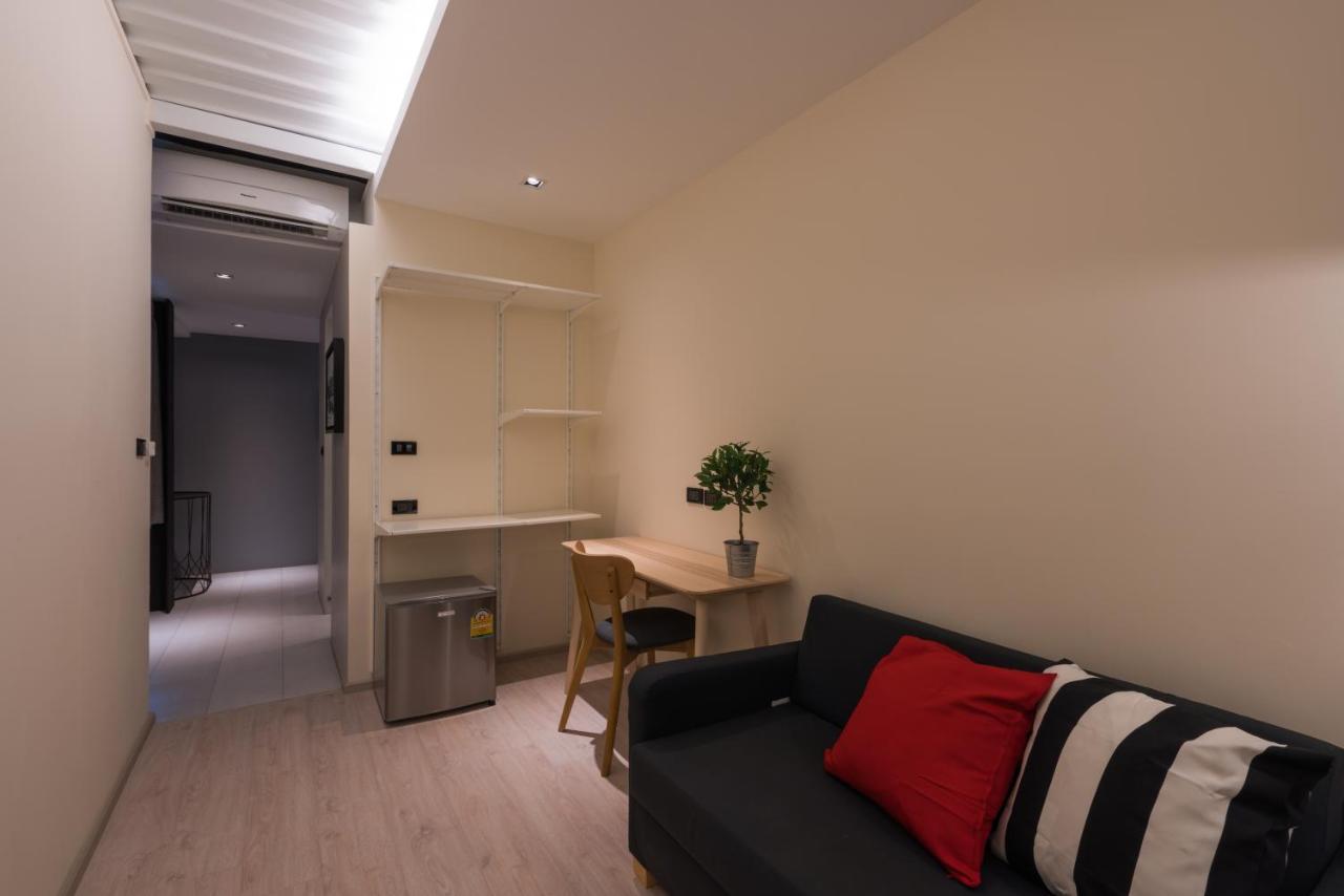 Sleep Box Sukhumvit 22 Hostel Bangkok Luaran gambar