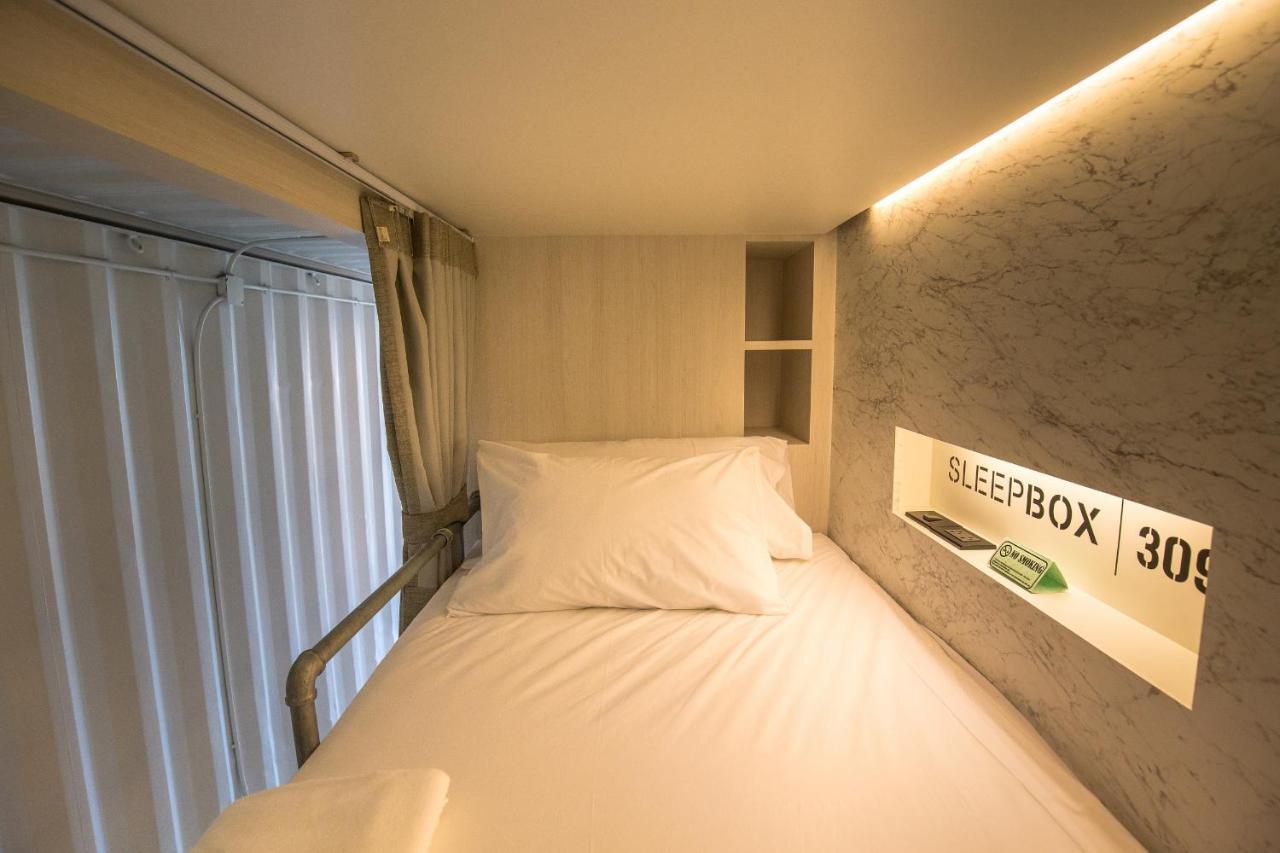 Sleep Box Sukhumvit 22 Hostel Bangkok Luaran gambar