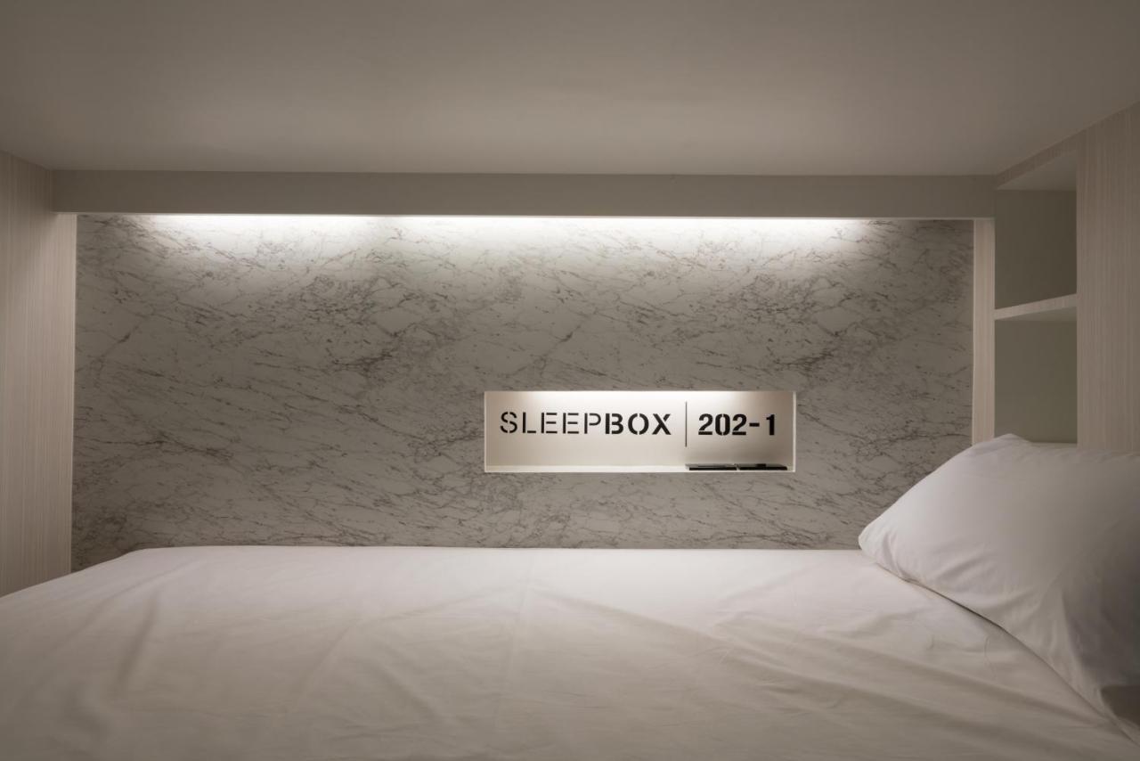 Sleep Box Sukhumvit 22 Hostel Bangkok Luaran gambar