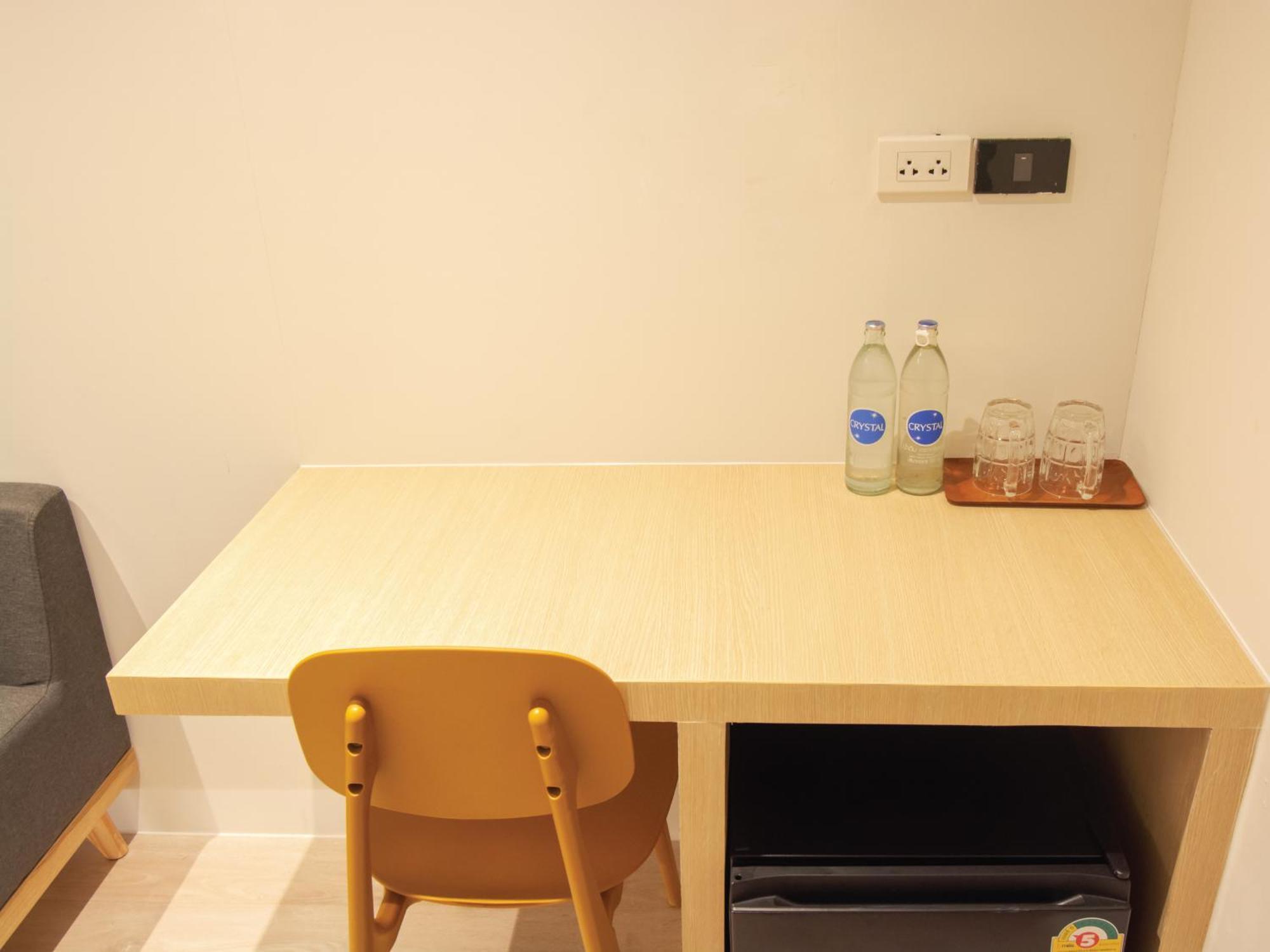 Sleep Box Sukhumvit 22 Hostel Bangkok Luaran gambar