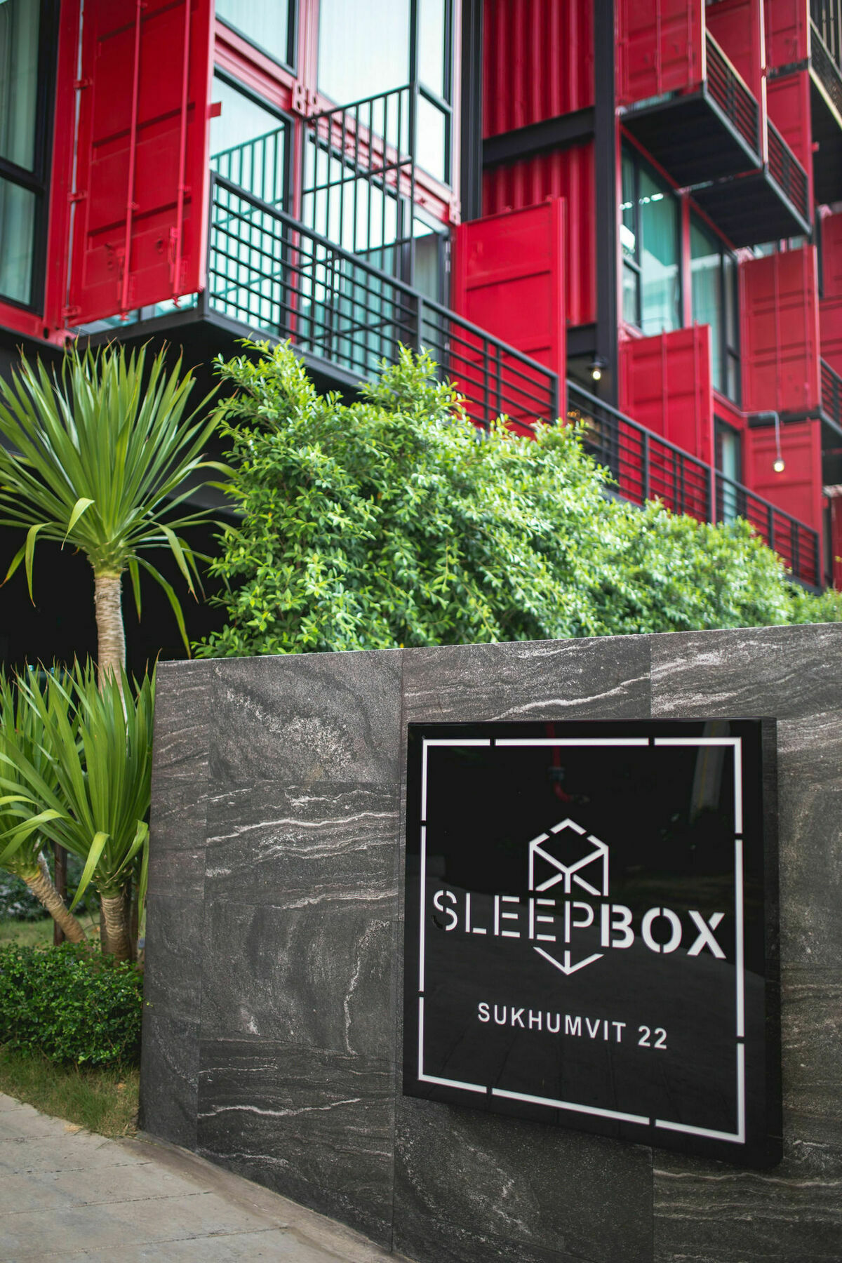 Sleep Box Sukhumvit 22 Hostel Bangkok Luaran gambar